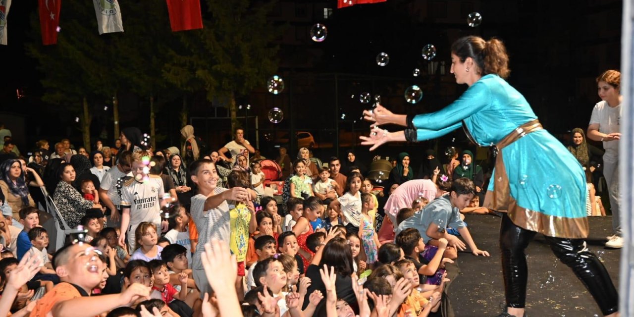 Kocagöz’den Kepez’in Çocuklarına Palyaço Sürprizi