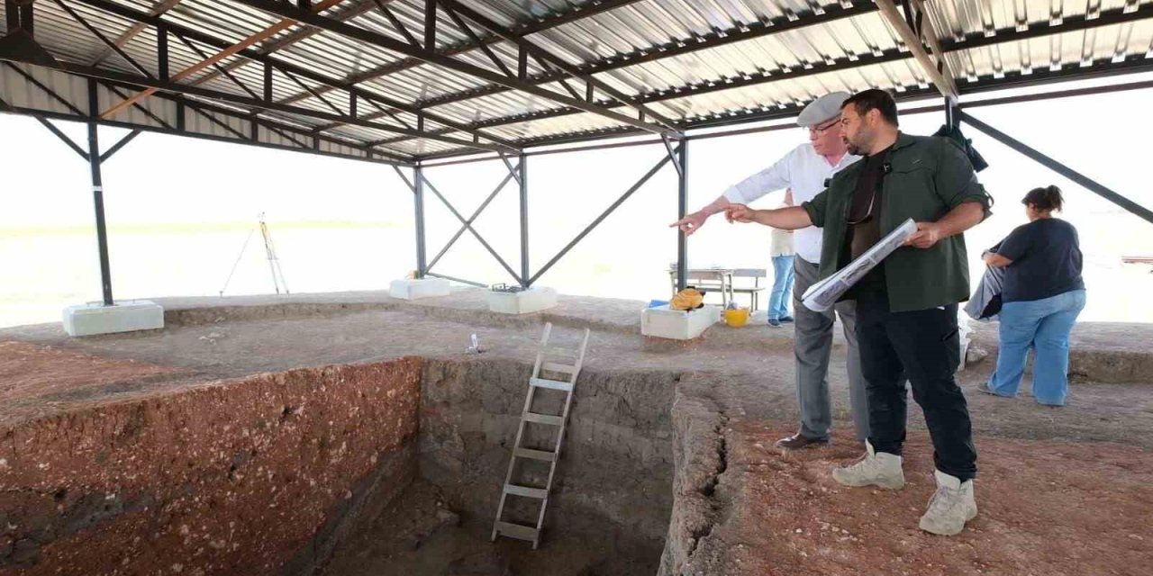 Odunpazarı Belediye Başkanı Kurt’tan Eskişehir’in Bilinen En Eski Şehrine Ziyaret