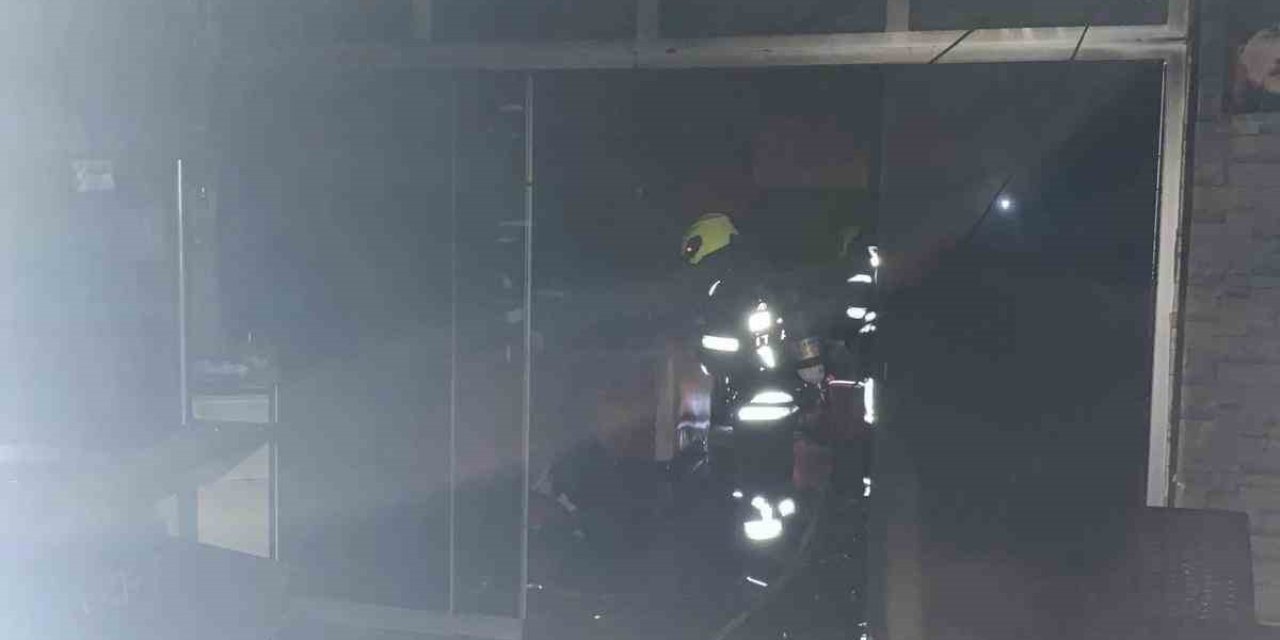 Elektrikli Bisiklet Aküsünden Yangın Çıktı