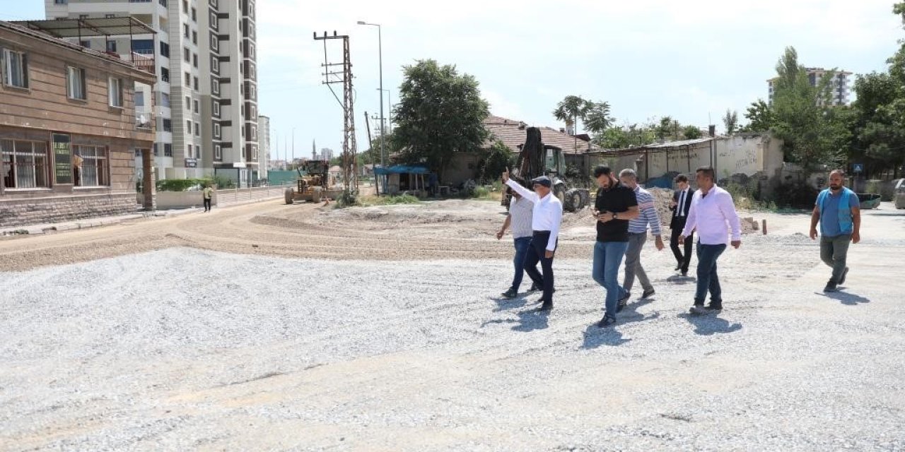 Başkan Çolakbayrakdar, “yenidoğan’ın Trafik Akışını Daha Konforlu Hale Getiriyoruz”