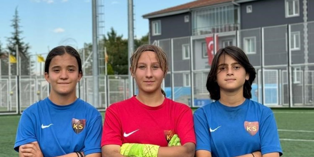 U-15 Milli Takıma Kayseri Kadın Fk’dan 2 Oyuncu