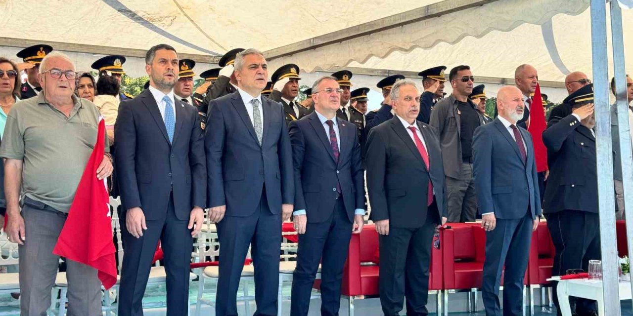 Başkan Özdoğan’dan Kutlamalarda ’güçlü Ordu’ Mesajı