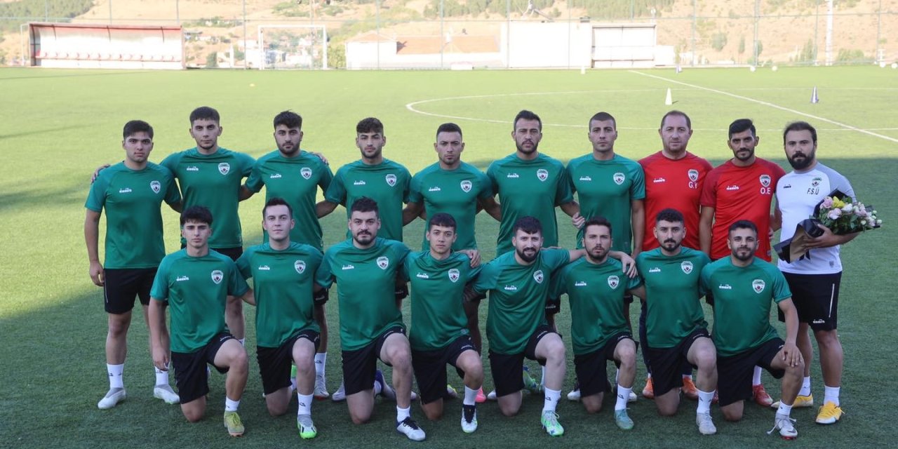 Yahyalıspor Hedefi Yüksek Tutuyor
