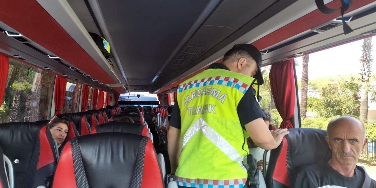 Alanya’da Jandarmadan Trafik Denetimi