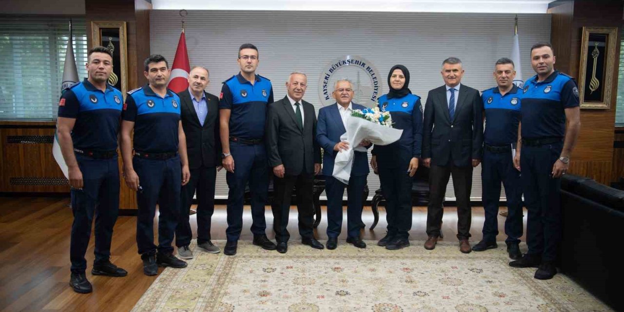 Başkan Büyükkılıç, Zabıta Teşkilatı Kuruluş Yıl Dönümünde Zabıta Personelini Kabul Etti