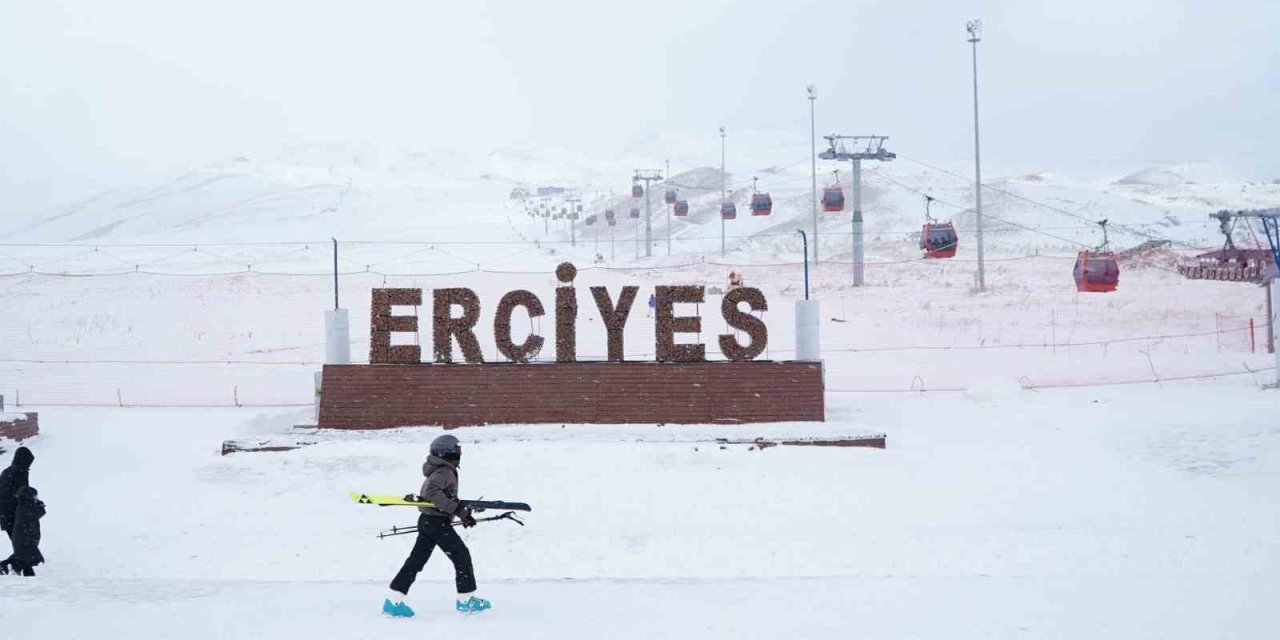 Erciyes’te Tesisler Bakıma Giriyor