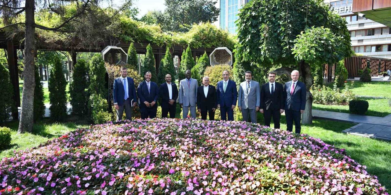 Büyükkılıç’a İslam Kalkınma Bankası Direktörü, Türkiye Direktörü Ve Cidde Heyetinden Ziyaret