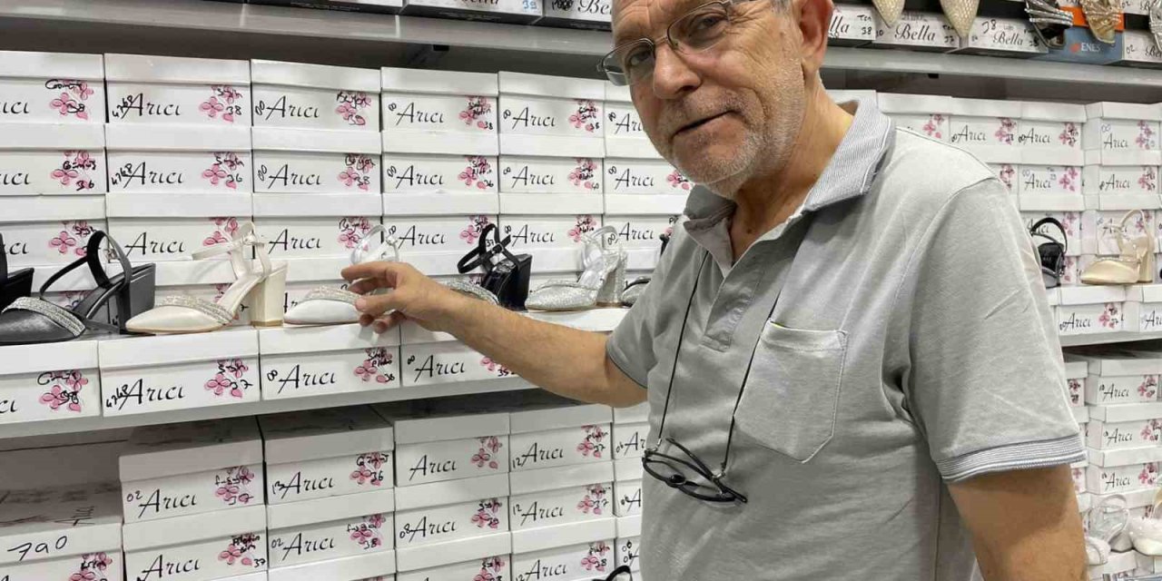 Bu Yılın Kadınların Abiye Ayakkabı Modası: ’ince Ve Platform Topuklular’