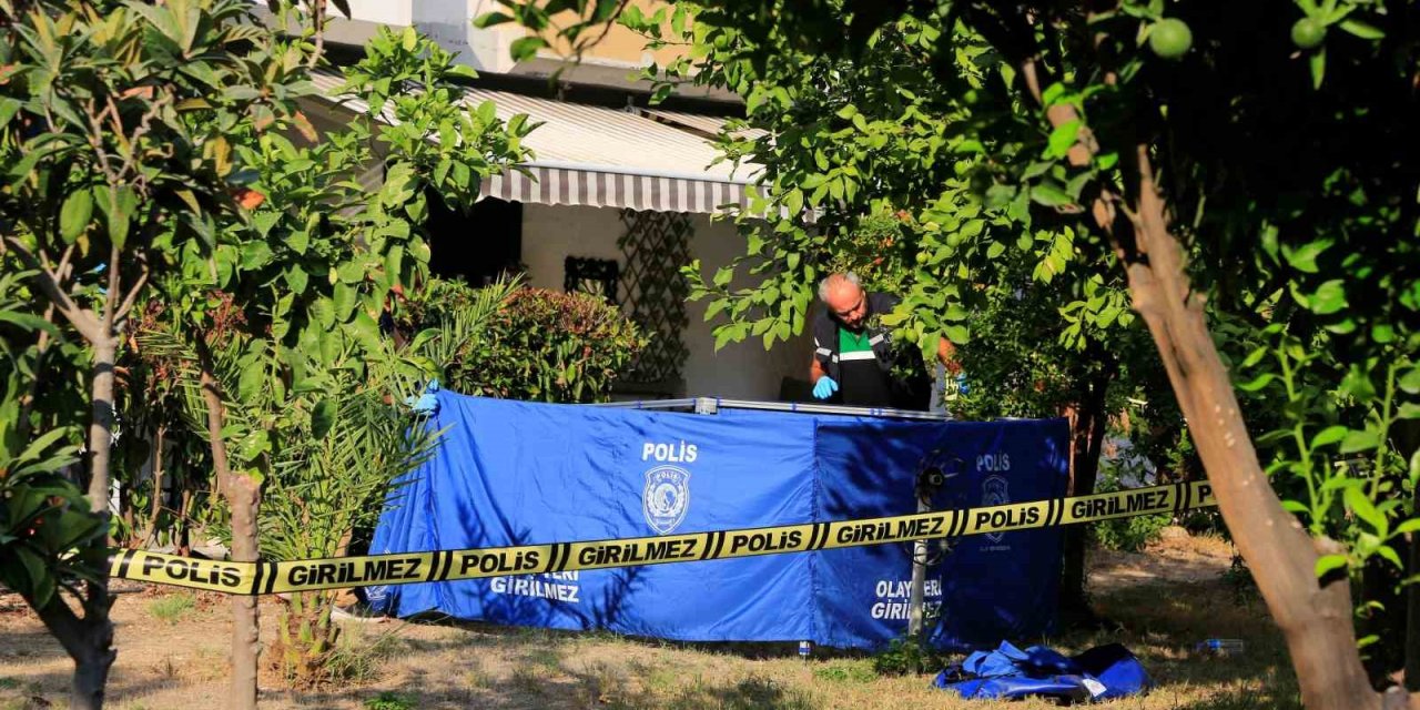 Annesinin Gözleri Önünde 5’nci Kat Balkonundan Düşüp Hayatını Kaybetti