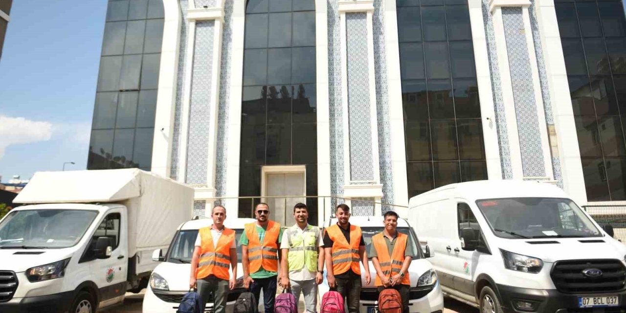 Kepez’den Öğrencilere Kırtasiye Desteği