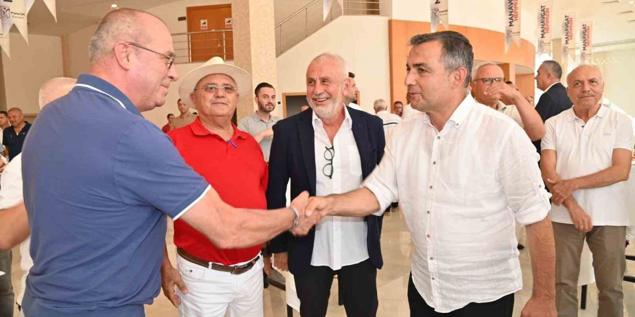 Başkan Kara Turizm Yatırımcılarıyla Bir Araya Geldi