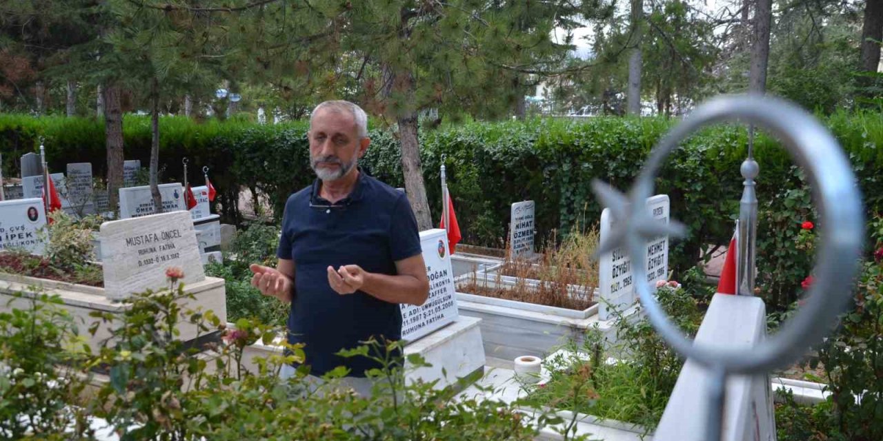 Dağlıca Şehidi Tuğrul Köseoğlu’nun Babası: “vatan İçin Kanımızın Son Damlasına Kadar Bizler De Olsa Savaşırız”