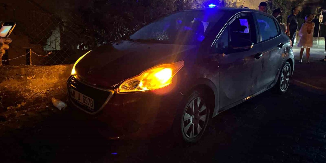 Motosikletle Otomobil Çarpıştı: 1 Yaralı