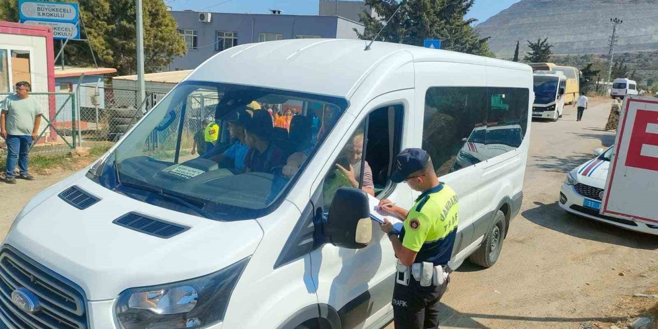 Jandarmadan Okul Servislerine Sıkı Denetim