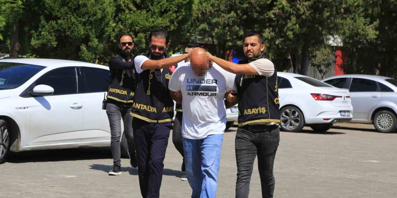 Karısına Kurşun Yağdıran Cinayet Zanlısı: "hakaret Edince Dayanamadım"