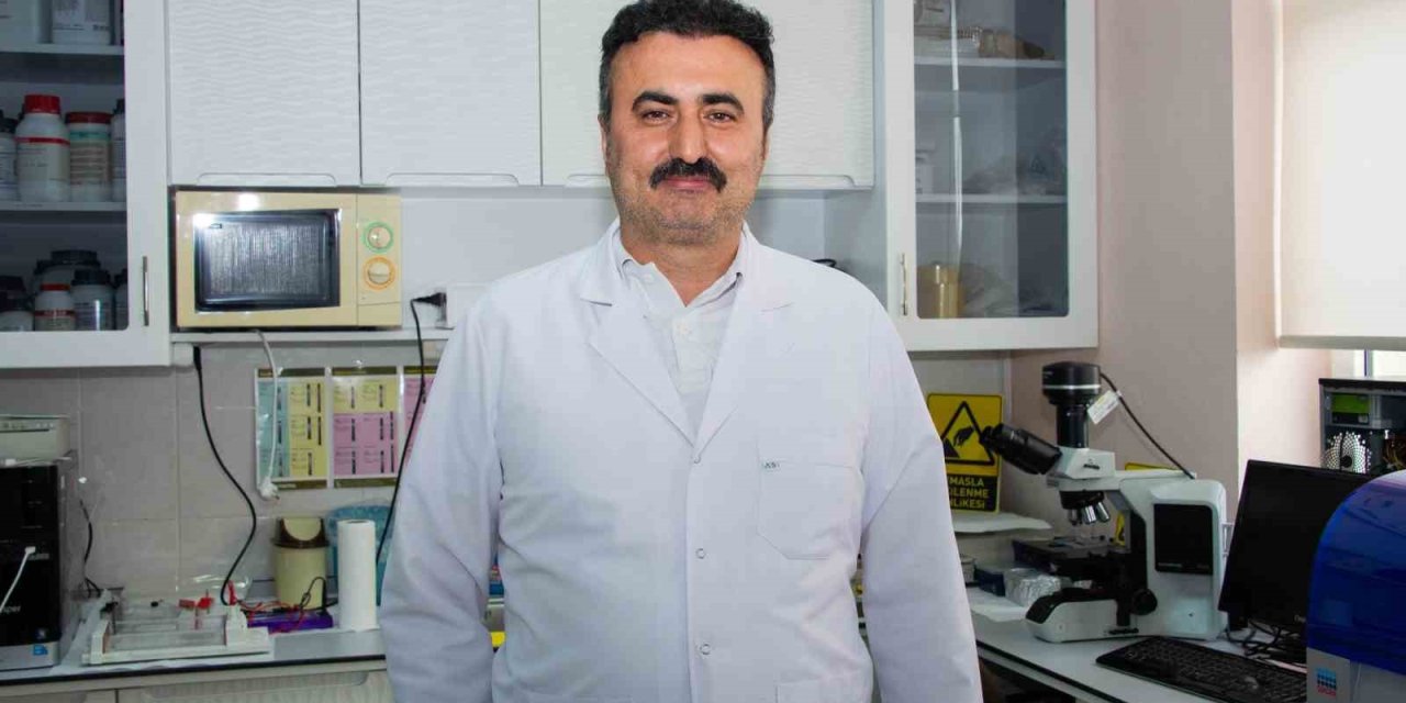 Selçuk Üniversitesi’nden Tuz Gölündeki Bitki Çeşitliliğine Yönelik Proje