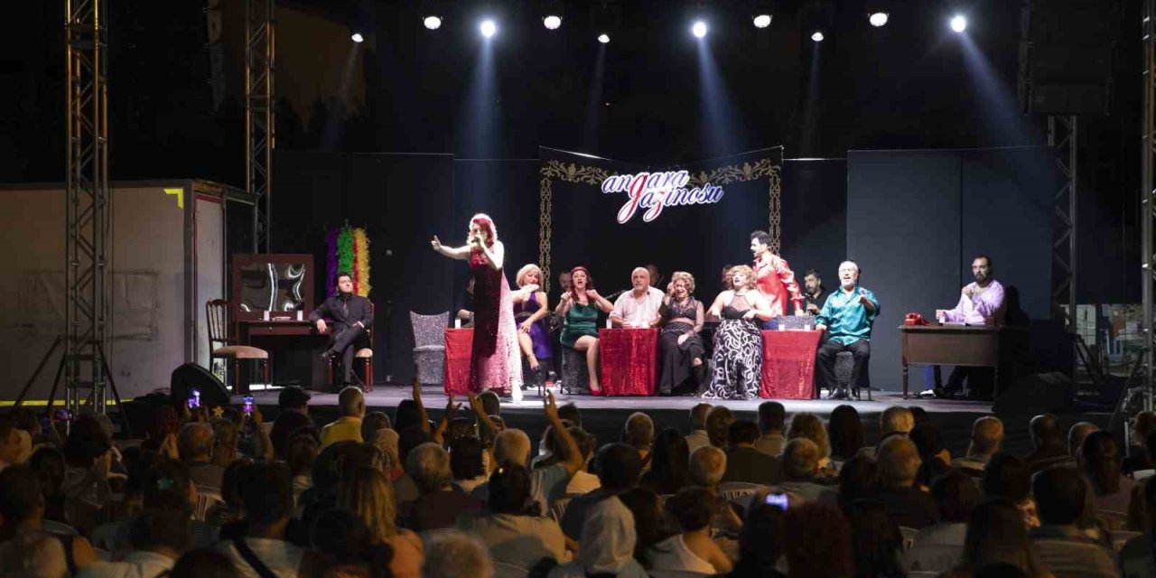 Büyükşehir Belediyesi, Mersinlileri Kültür Sanatla Buluşturmaya Devam Ediyor