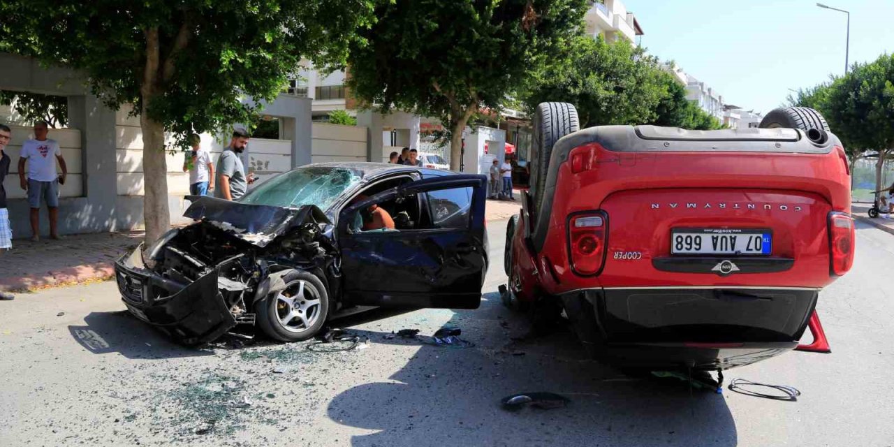 Polislere Zorluk Çıkardı, Ters Kelepçe Takılınca, ‘ne Kadar Zor Görev Yaptığınızın Farkındayım’ Dedi