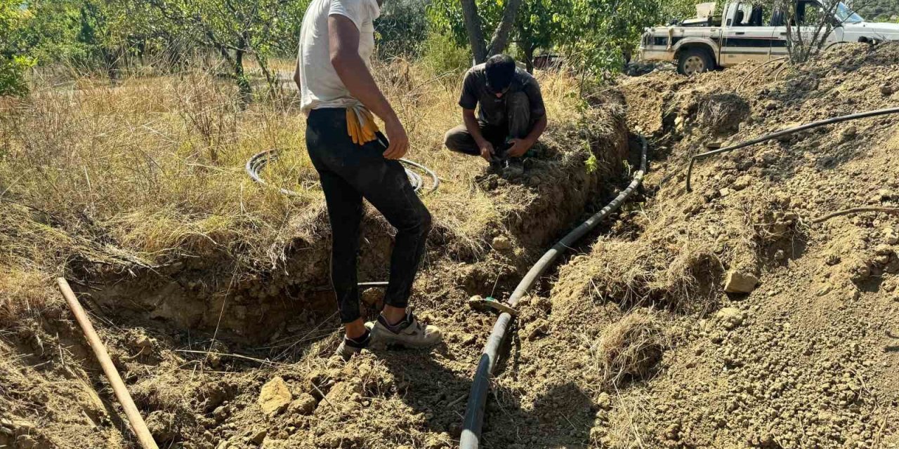 Manavgat Çaltepe’de Eskiyen İçme Suyu Şebekesi Yenileniyor