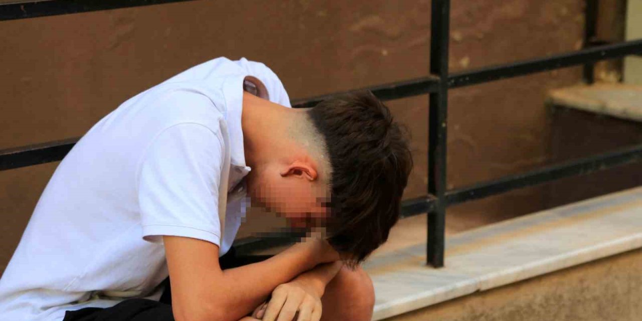 Ocakta Yağı Unutup Uyuyakaldı, Söndürme Çalışmalarını Gözyaşlarıyla İzledi