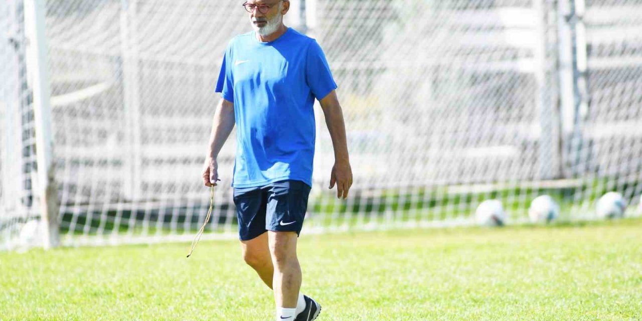 Kayseri Erciyes 38 Fk Teknik Direktörü Uğur Kulaksız: “zamana İhtiyacımız Var”