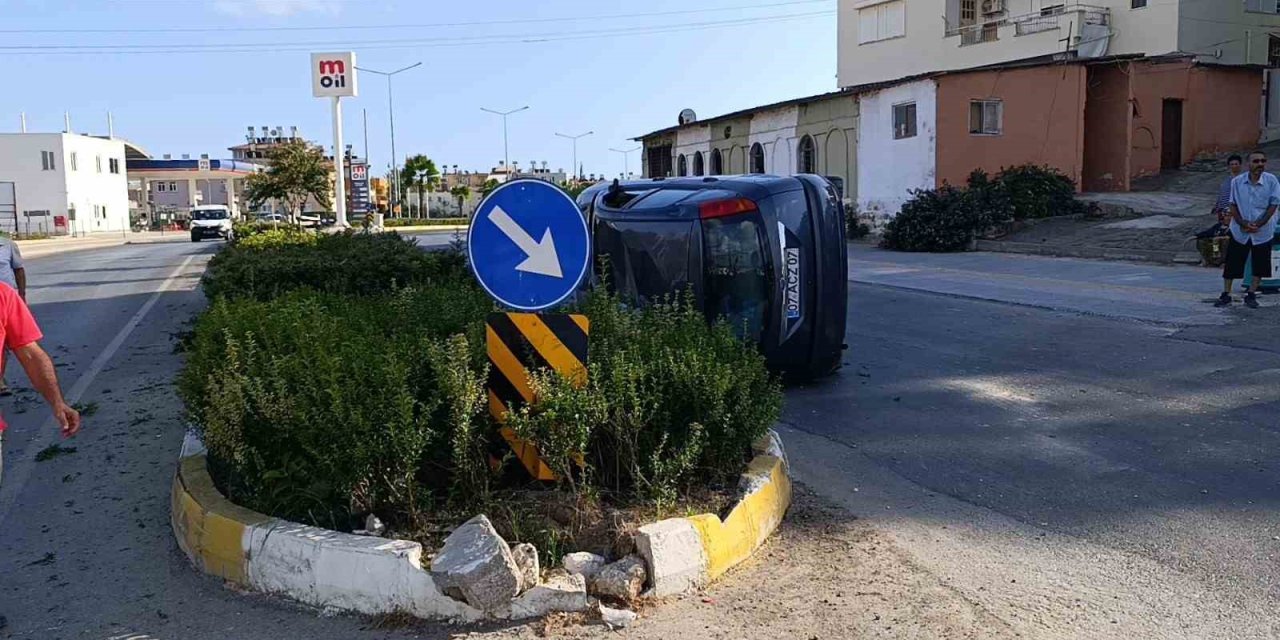 Takla Atan Otomobilden Burnu Bile Kanamadan Çıktı