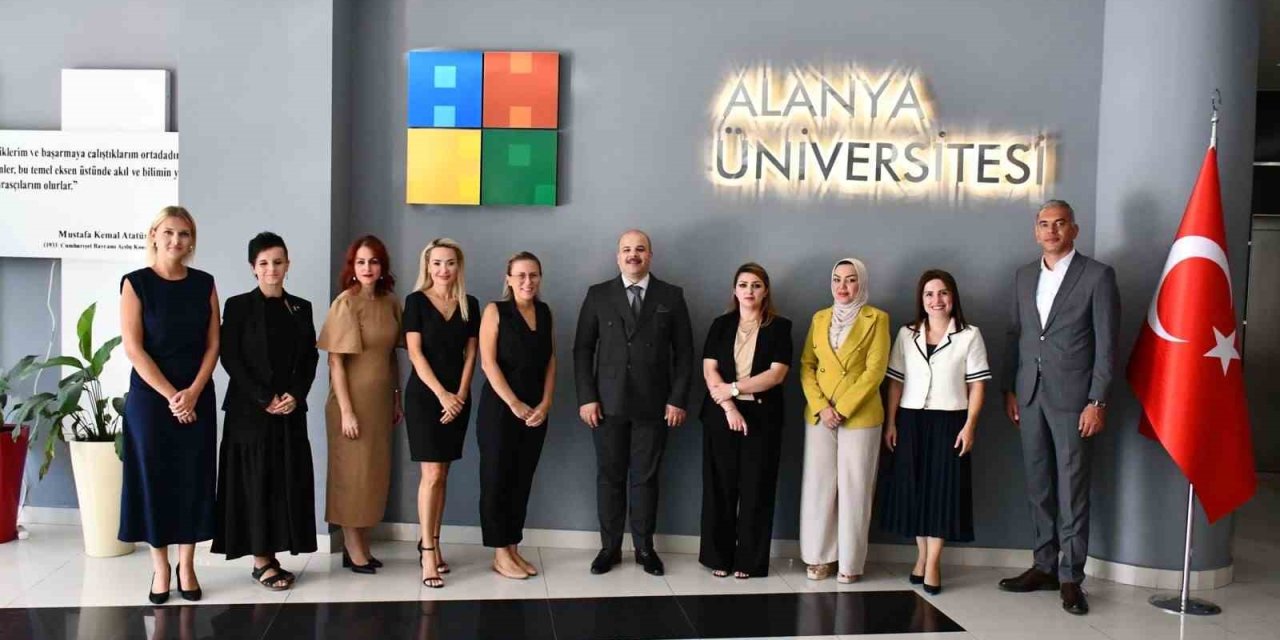 Irak Heyeti Alanya’da