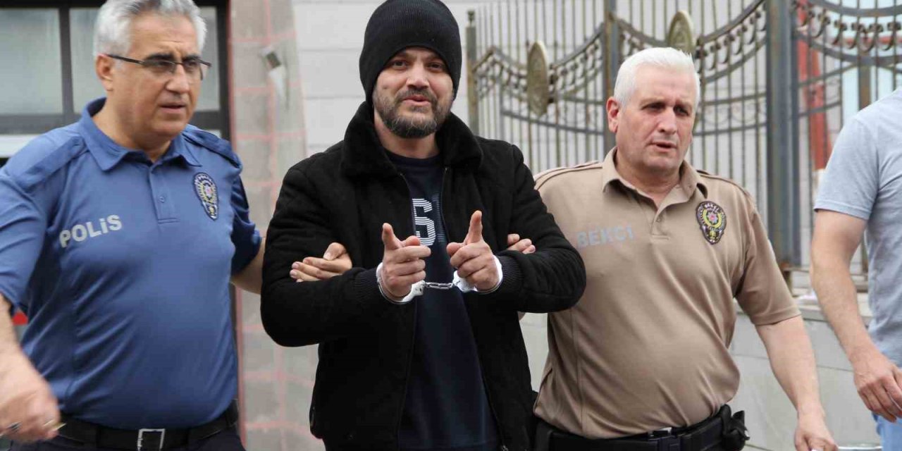 Eski Sevgilisini 15 Yerinden Bıçaklayan Sanığa Ceza Yağdı