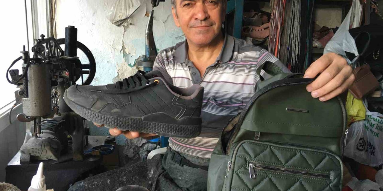 Okullar Açıldı: Ayakkabı Ve Çanta Tamirine Talep Arttı