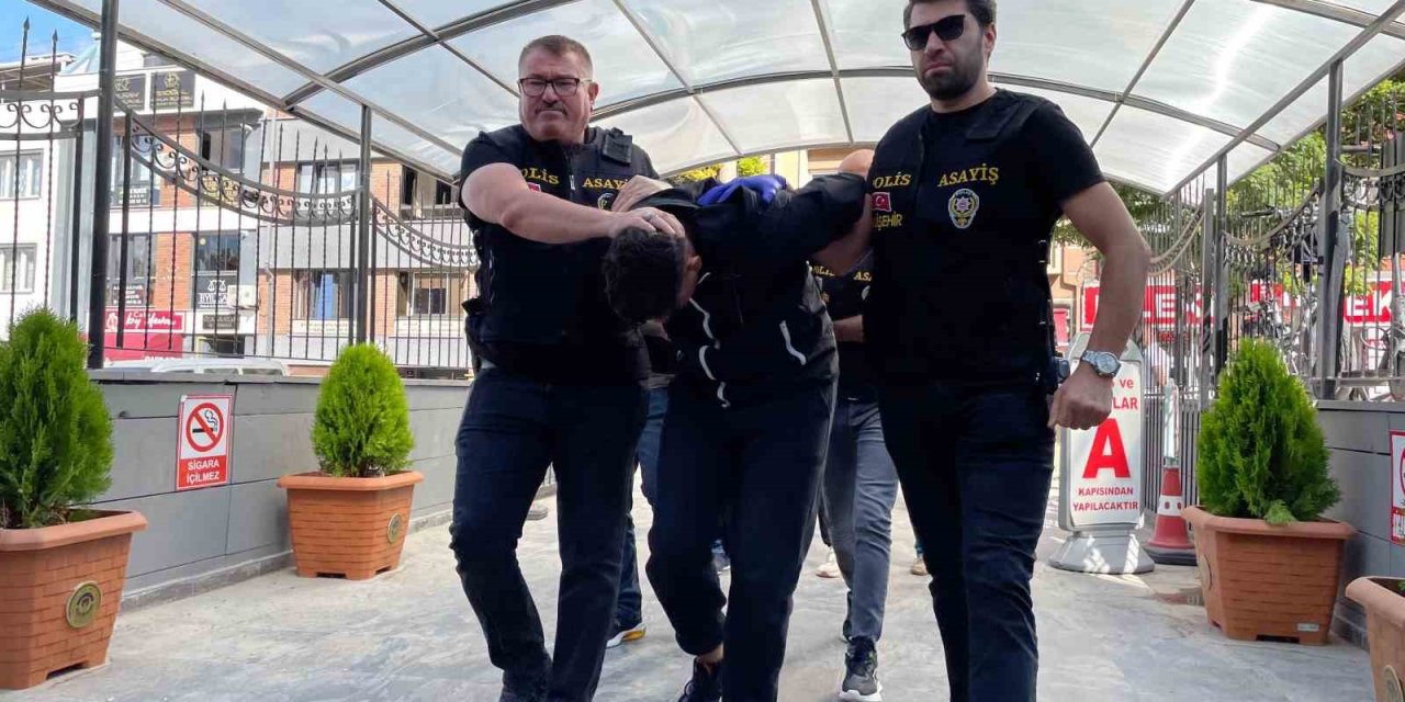 Asker Eğlencesinde Polise Mukavemet Gösteren 4 Şüpheli Adliyeye Sevk Edildi