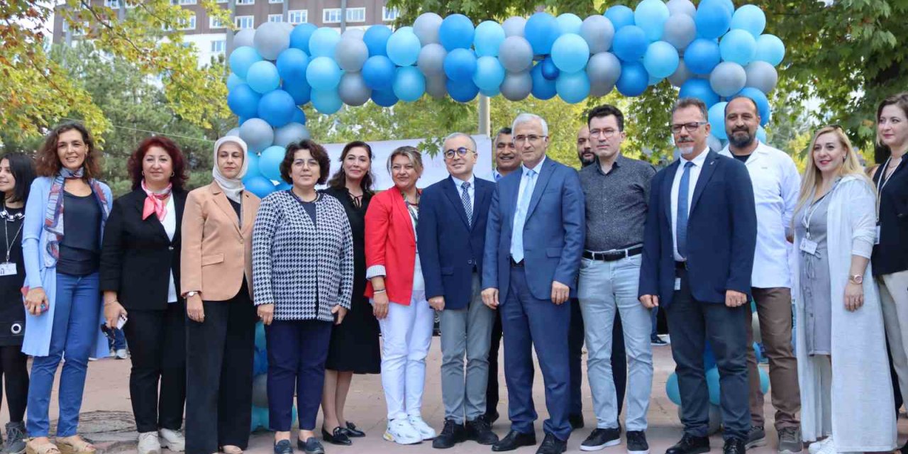 Esogü Hastanesi Çalışanları Pilav Gününde Buluştu