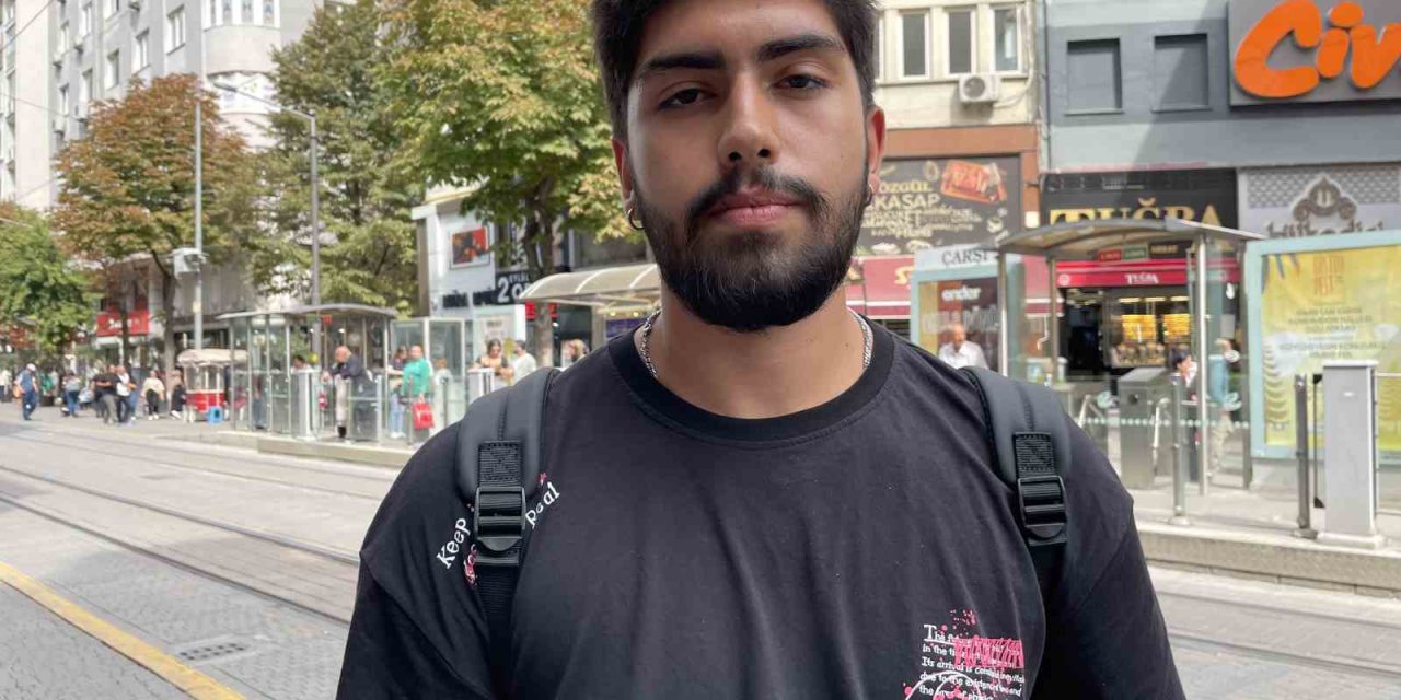 Toplu Ulaşıma Ve Taksi Ücretlerine Yapılan Zam Tepki Çekti