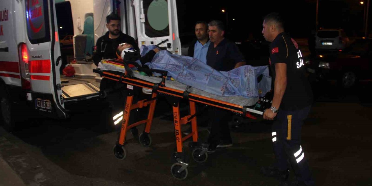 Konya’da Tarım İşçilerini Taşıyan Minibüs Devrildi: 12 Yaralı