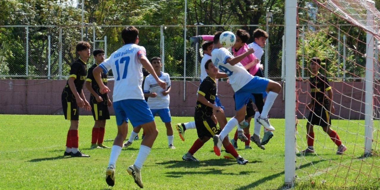 Kemer Belediye U16 Takımı’ndan Farklı Galibiyet
