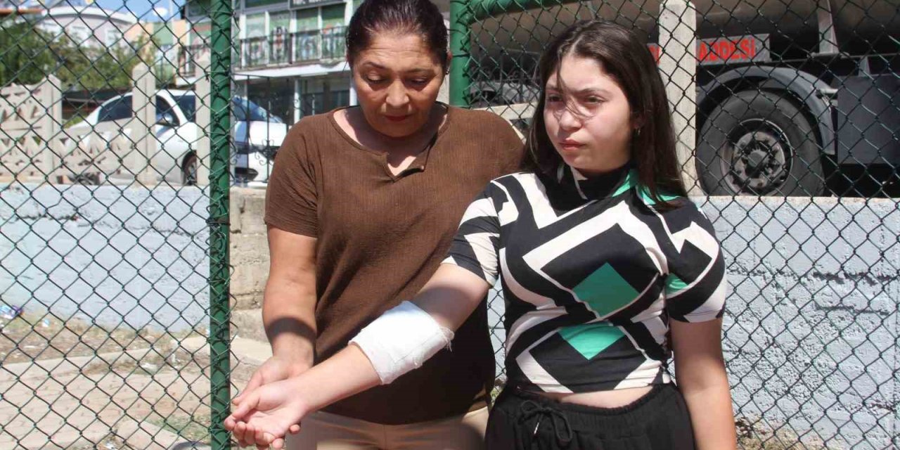 Basketbol Oynarken Kolu Tele Takılan Küçük Kız Kanlar İçinde Kaldı