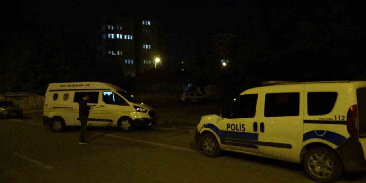 Kayseri’de Bıçaklı Kavga: 1 Yaralı