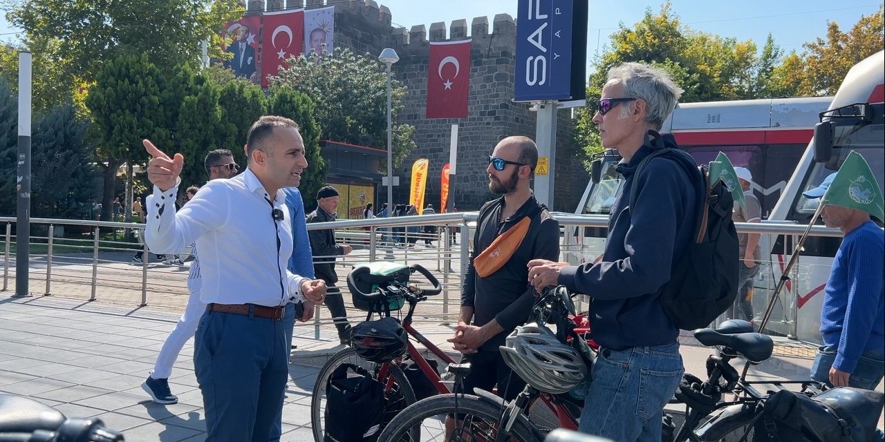 Kaybis, Avrupalı Aktivistlerden Tam Not Aldı