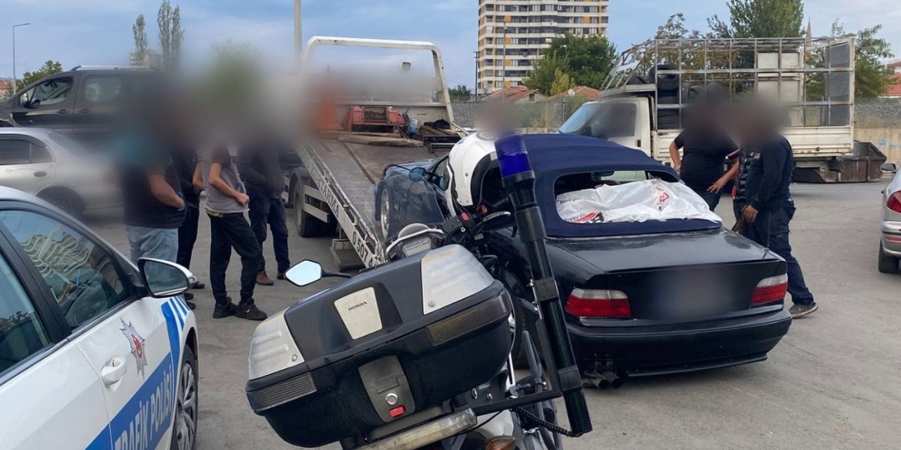 Drift Pahalıya Patladı: İki Sürücüye 64 Bin Tl Para Cezası Yazıldı