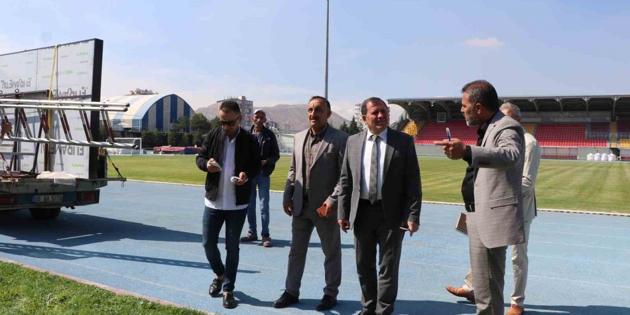 Kayseri Yan Açık Saha’da Yenileme Çalışmaları Sürüyor