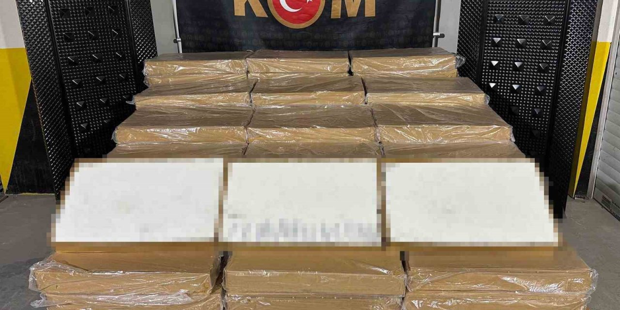 Eskişehir’de 600 Bin Tl’lik Kaçak Sigara Ele Geçirildi