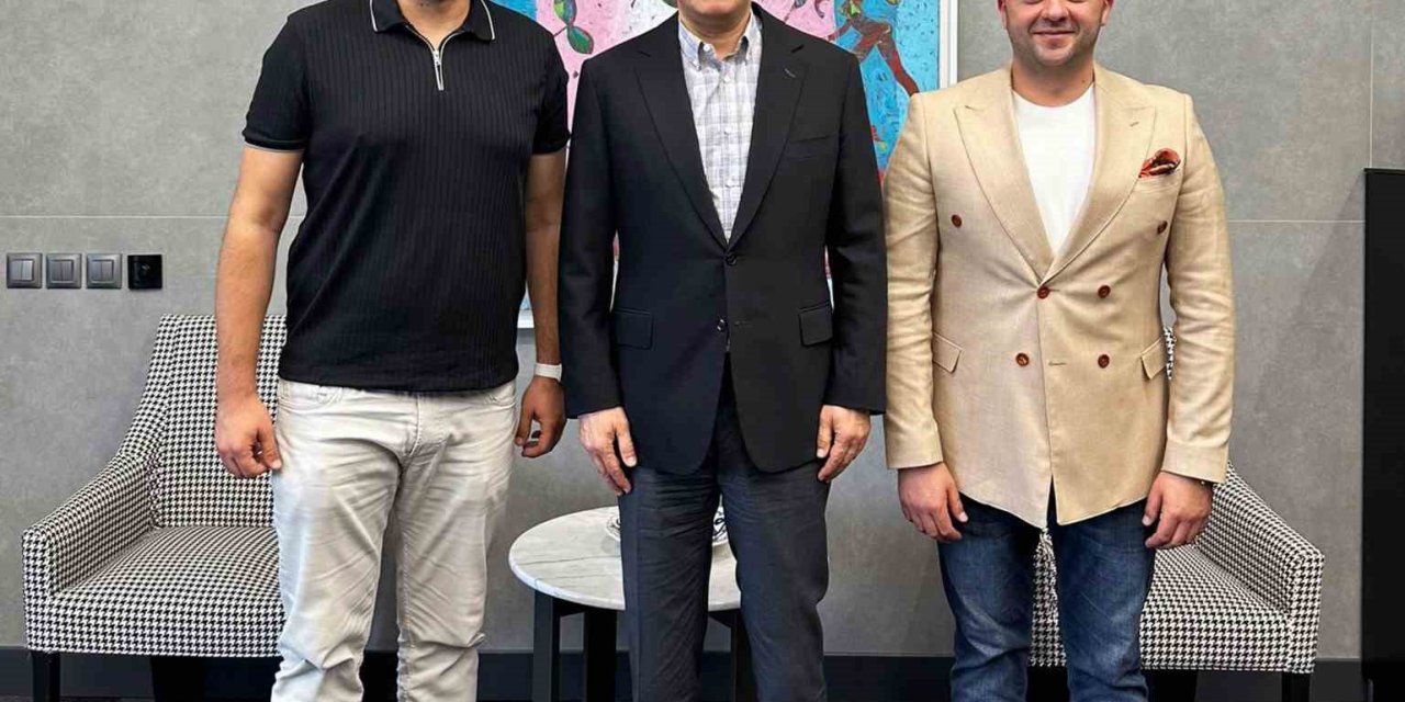 Hatipoğlu’ndan Eskişehirspor’a Müjde