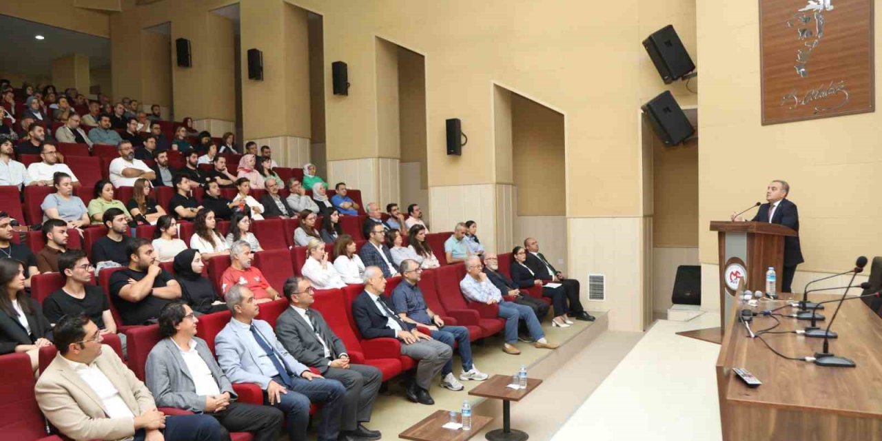 Rektör Altun, Mühendislik Fakültesi’nin Açılış Dersini Verdi