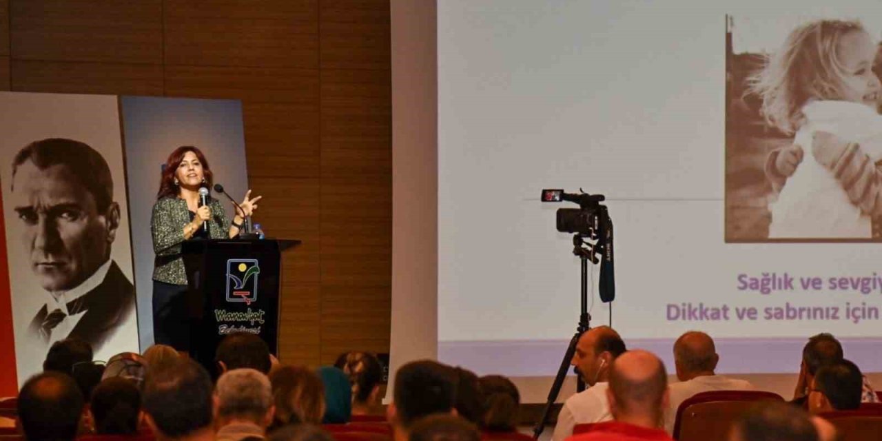 Manavgat Belediyesi Sağlık Söyleşileri Devam Ediyor