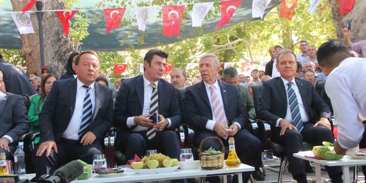 Mut Zeytin Ve Zeytinyağı Festivali Coşkulu Başladı