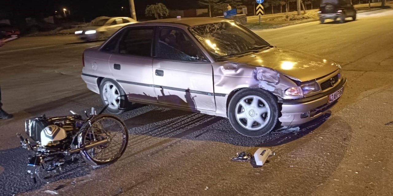 Konya’da Otomobil İle Motosiklet Çarpıştı: 2 Yaralı
