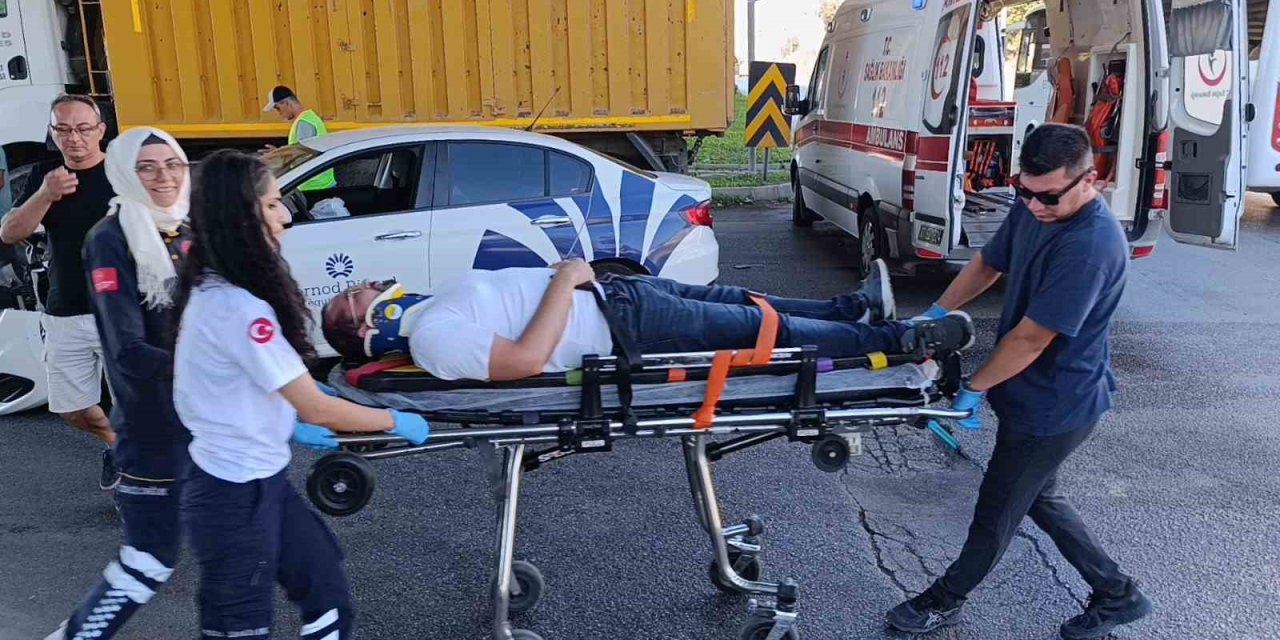 Görgü Tanığının Trafik Polisine Anlattığı Kaza, Güvenlik Kamera Görüntüsüyle Birebir Örtüştü