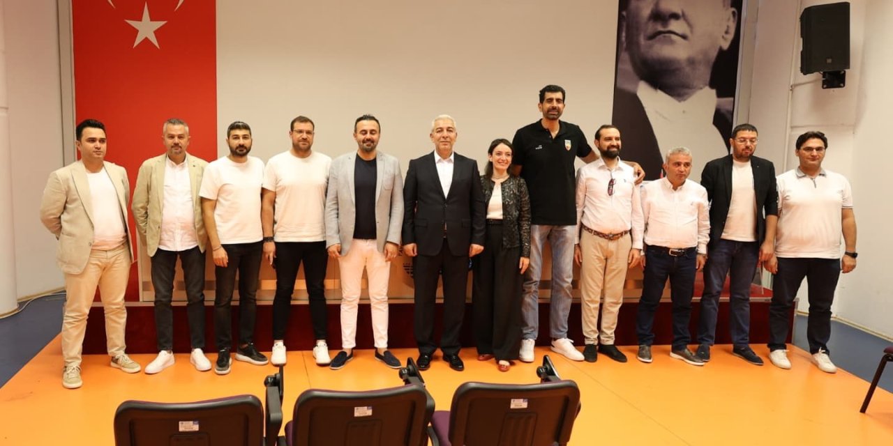 Melikgazi Kayseri Basketbol Olağanüstü Genel Kurulu Yaptı