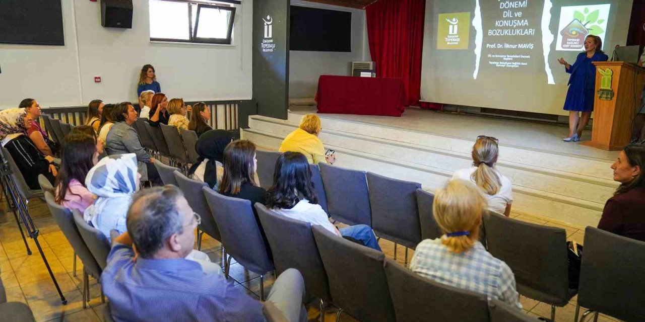 Çocukluk Döneminde Dil Ve Konuşma Bozuklukları Ele Alındı