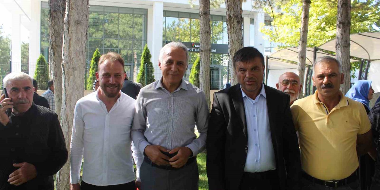 Sarımsaklı Mahallesi Sakinlerinden Doğalgaz Talebi