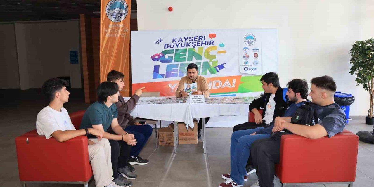 Öğrenciler, Ücretsiz Rehberlik Ve Danışmanlık Hizmetinden Memnun